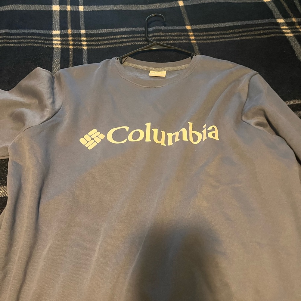Men’s Columbia pull over